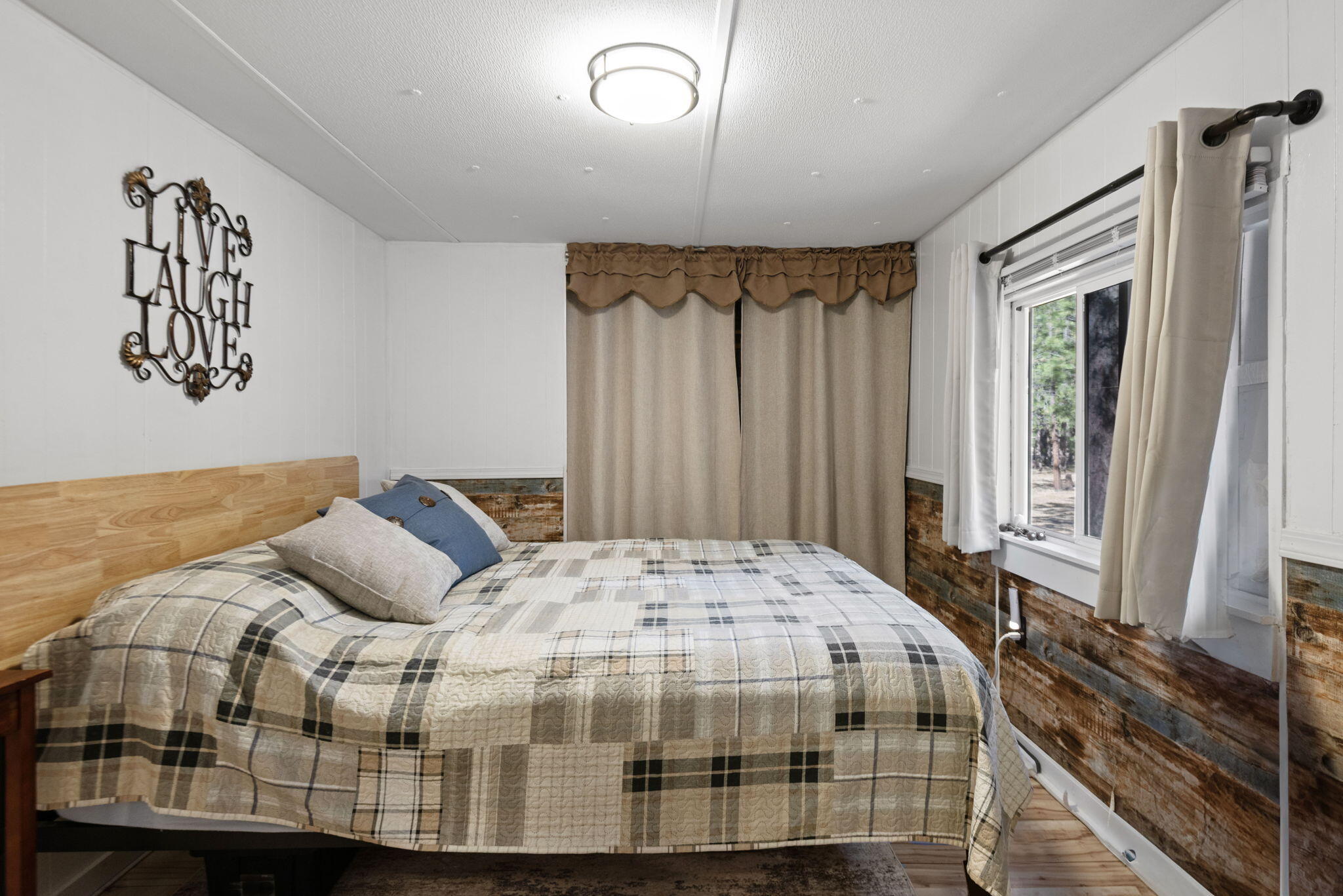 Ponderosa Pines - Residential