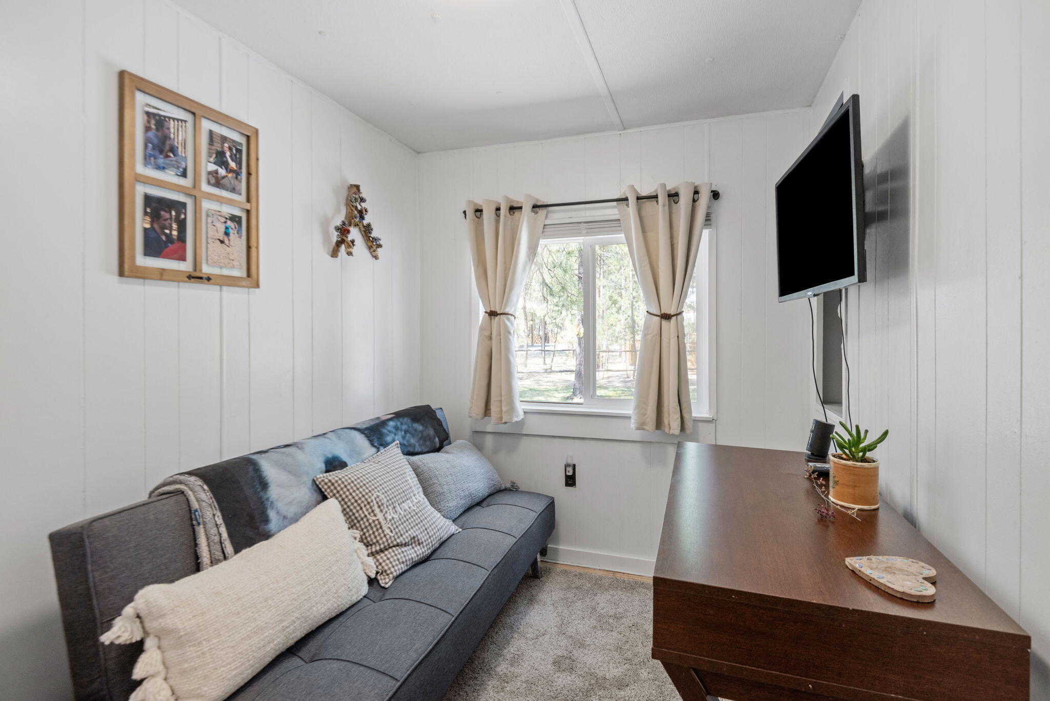 Ponderosa Pines - Residential