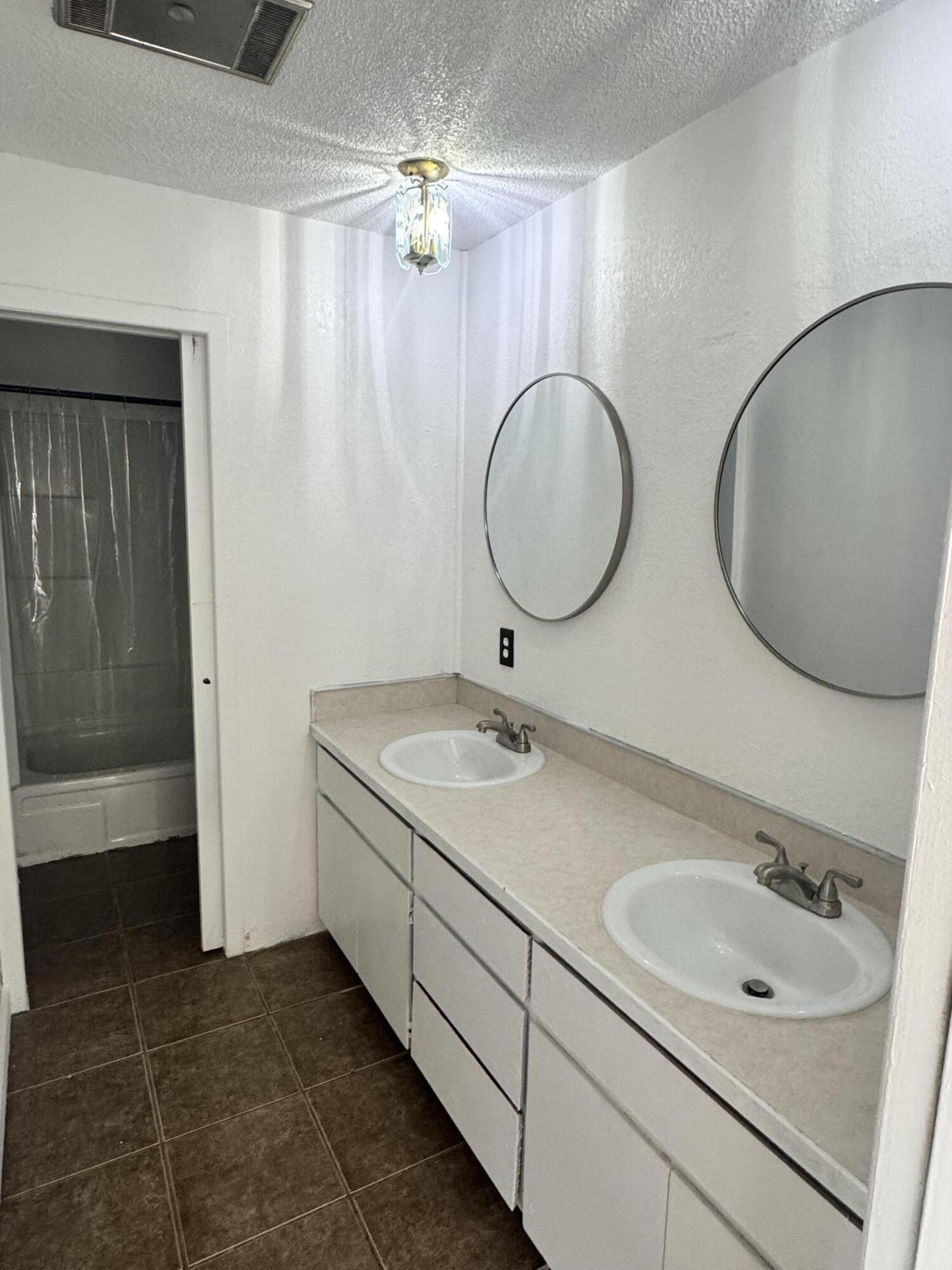 Bureker Place - Residential