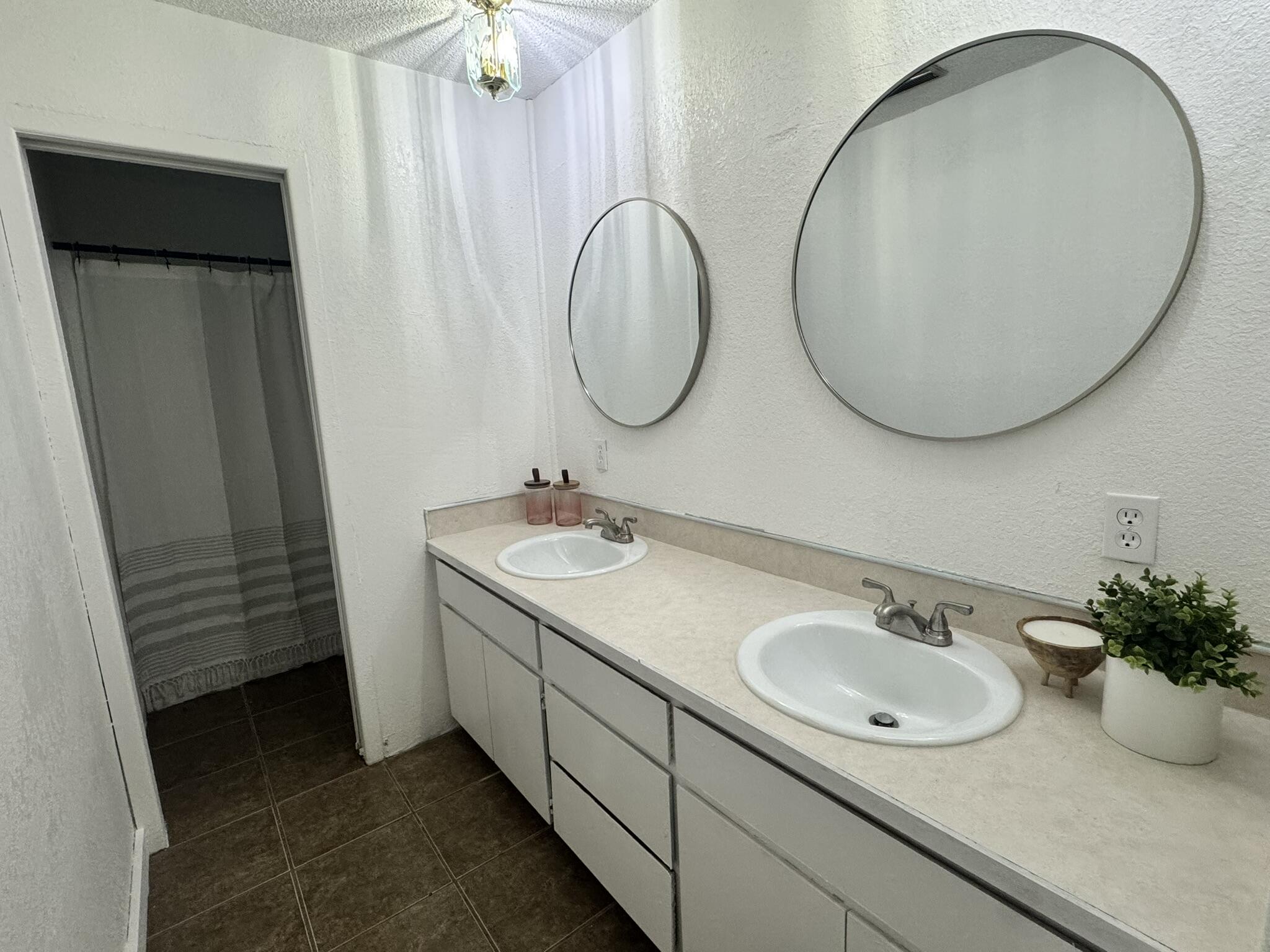 Bureker Place - Residential