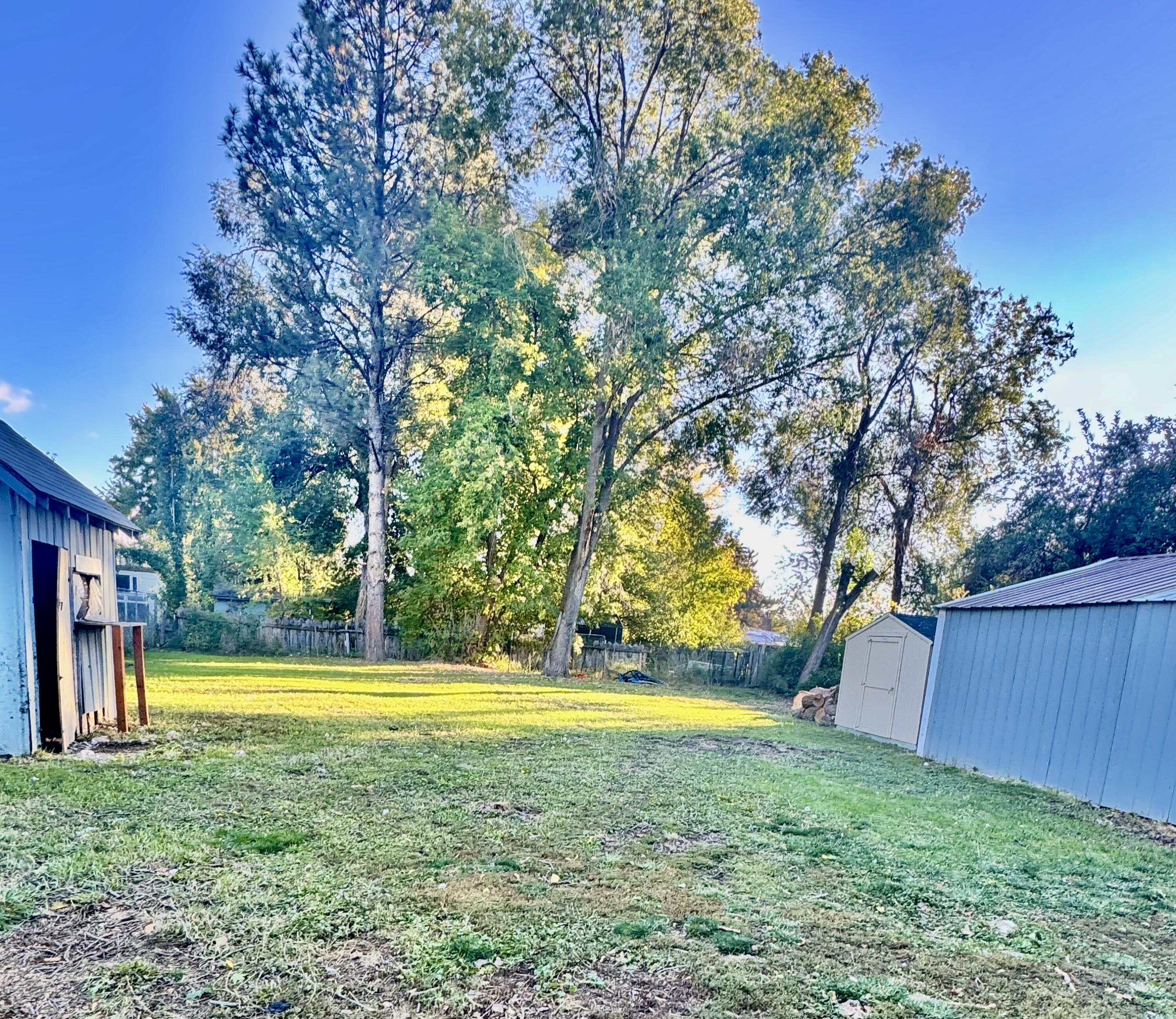 Bureker Place - Residential