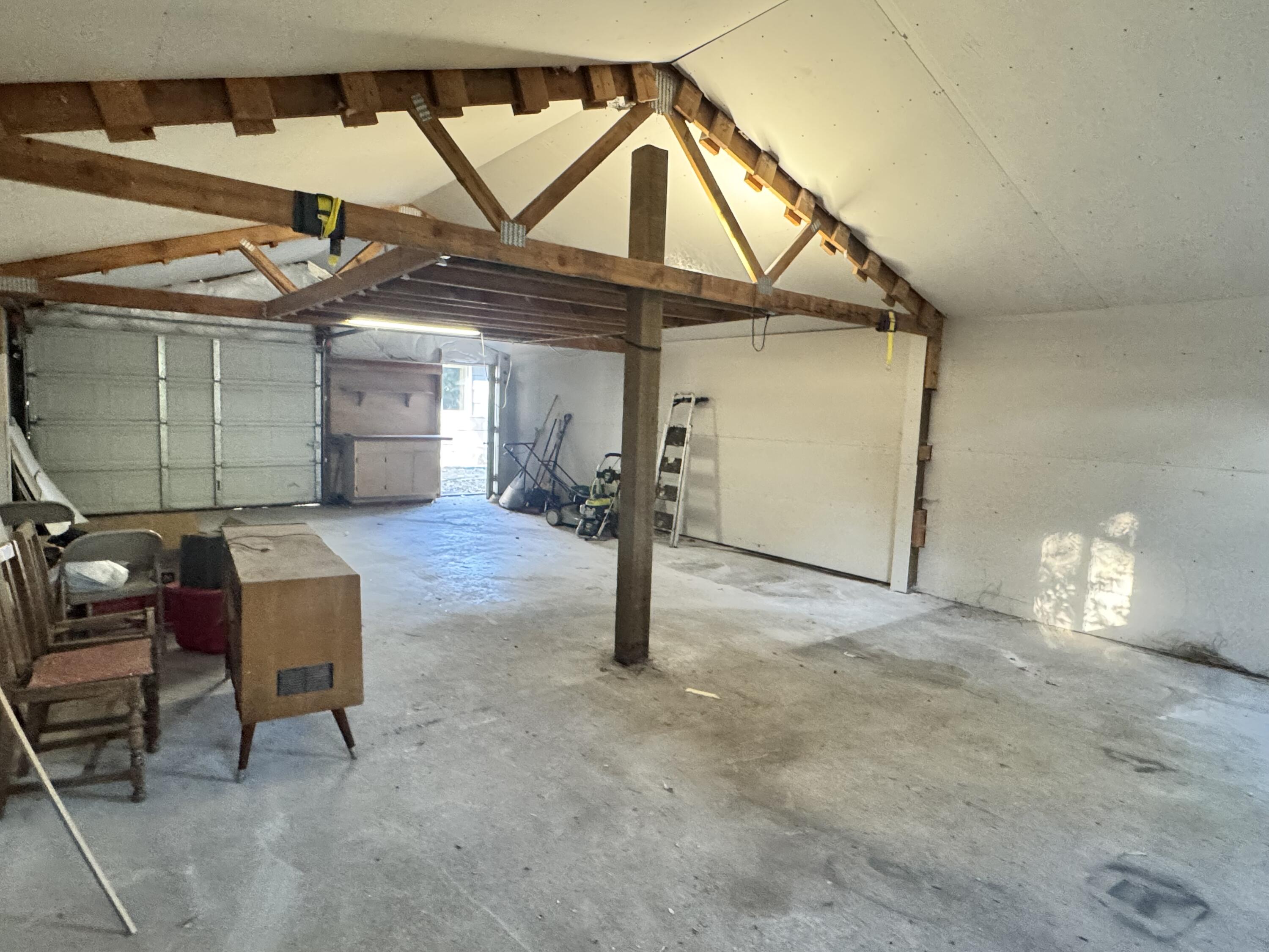 Bureker Place - Residential