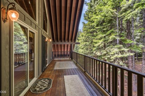 Tiny photo for 7608 Skycrest Drive, Klamath Falls, OR 97601 (MLS # 220224592)