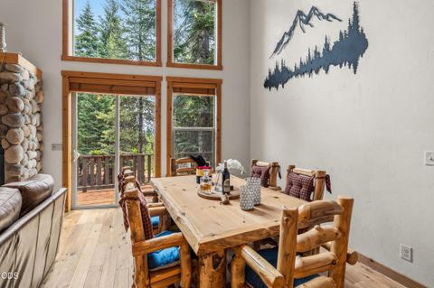 Tiny photo for 7608 Skycrest Drive, Klamath Falls, OR 97601 (MLS # 220224592)