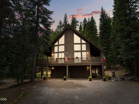 Tiny photo for 7608 Skycrest Drive, Klamath Falls, OR 97601 (MLS # 220224592)