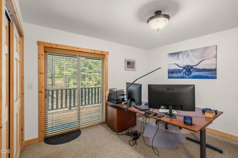 Tiny photo for 7608 Skycrest Drive, Klamath Falls, OR 97601 (MLS # 220224592)
