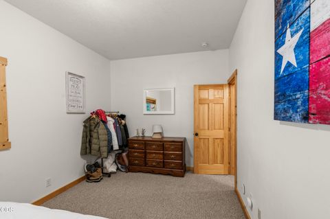 Tiny photo for 7608 Skycrest Drive, Klamath Falls, OR 97601 (MLS # 220224592)