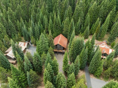 Tiny photo for 7608 Skycrest Drive, Klamath Falls, OR 97601 (MLS # 220224592)