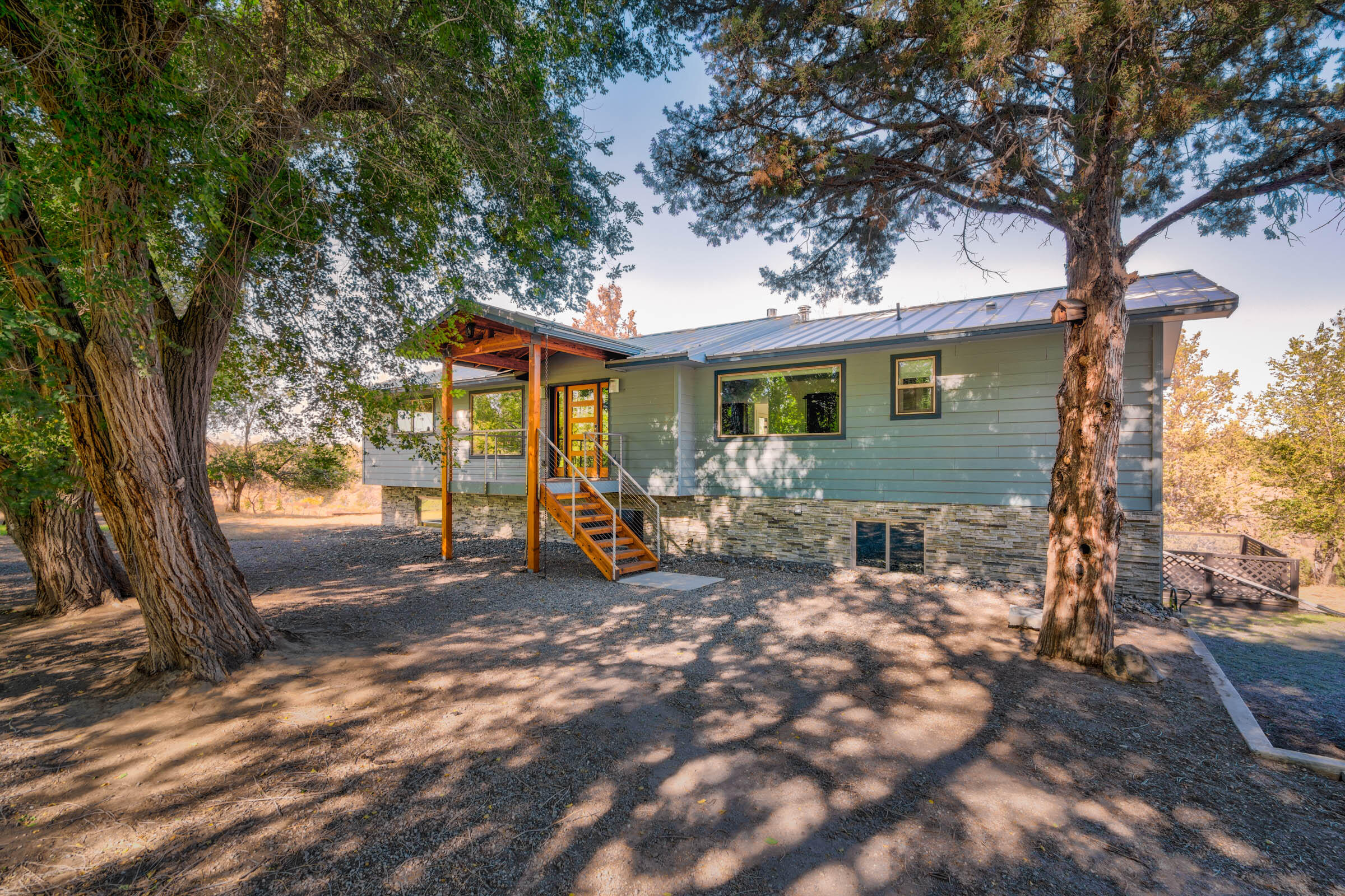 1585 NW 59th Street