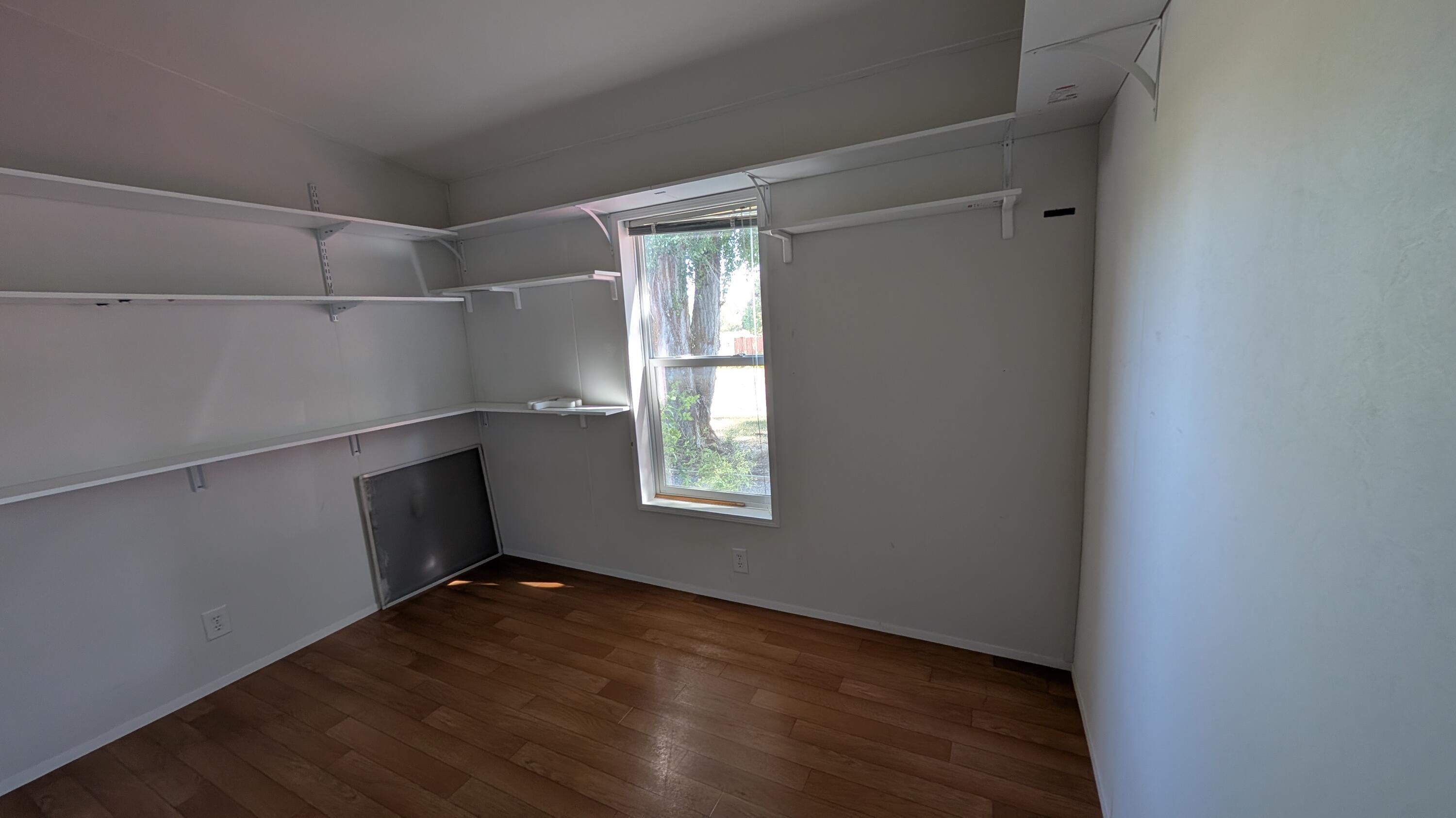 Round Lake Estates - Residential