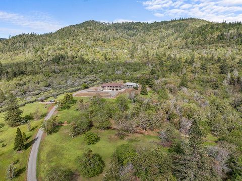 Tiny photo for 10300 N Applegate Road, Grants Pass, OR 97527 (MLS # 220219317)