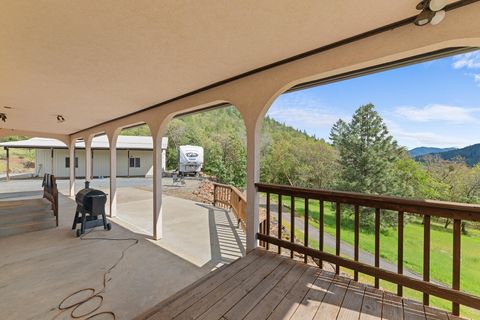 Tiny photo for 10300 N Applegate Road, Grants Pass, OR 97527 (MLS # 220219317)