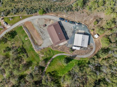 Tiny photo for 10300 N Applegate Road, Grants Pass, OR 97527 (MLS # 220219317)