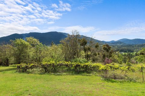 Tiny photo for 10300 N Applegate Road, Grants Pass, OR 97527 (MLS # 220219317)