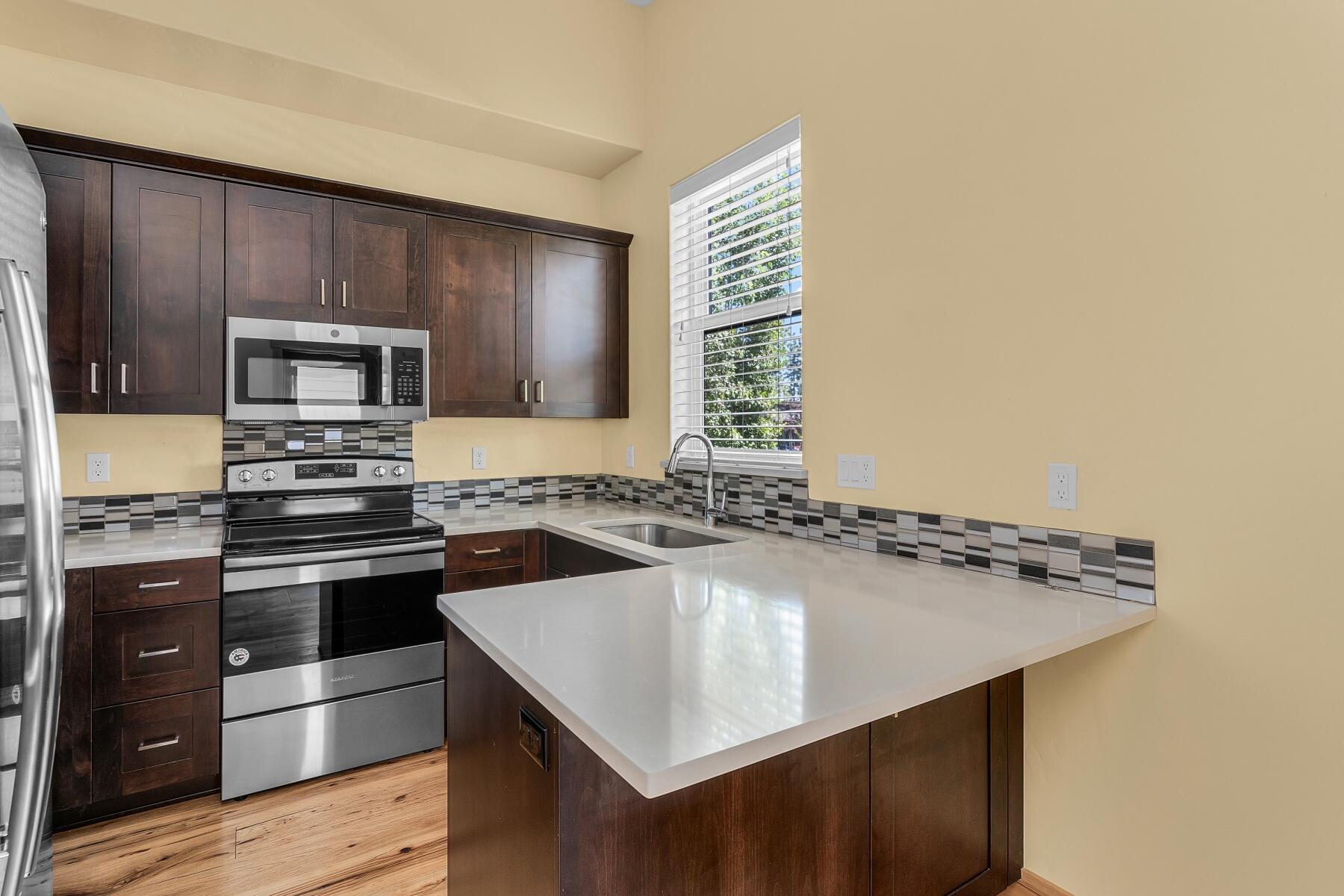 Three Pines Ridge - Residential