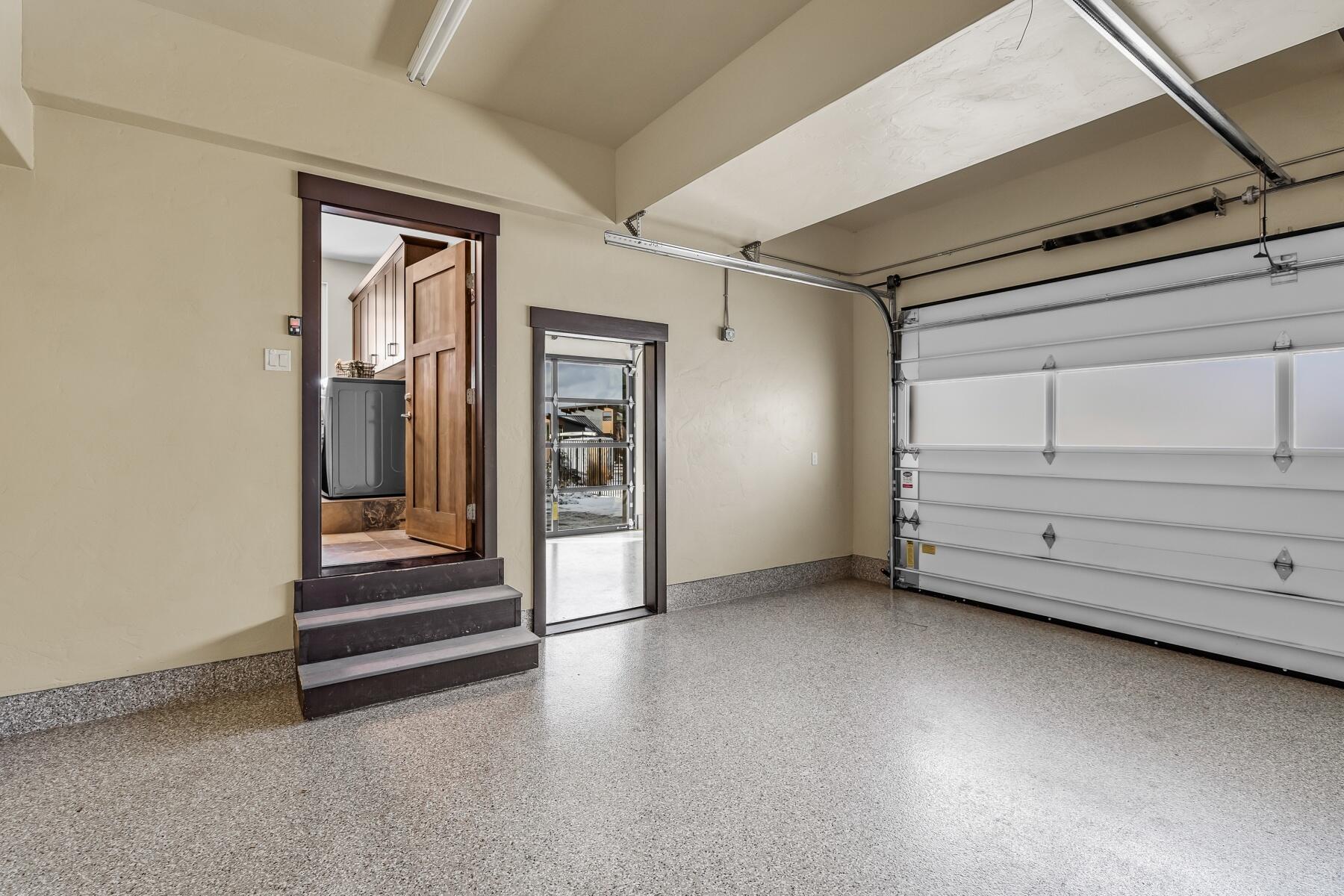 Three Pines Ridge - Residential