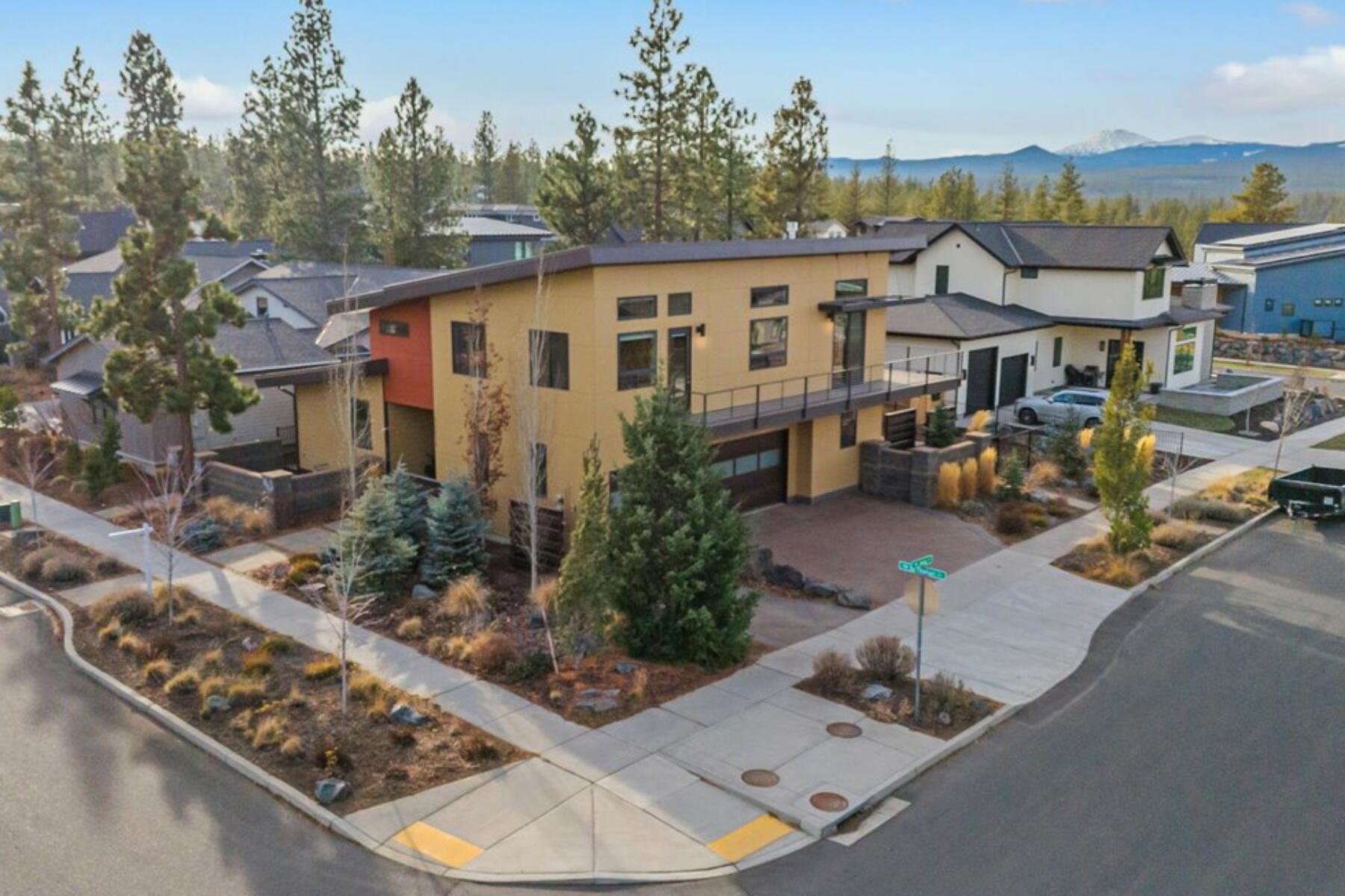 Three Pines Ridge - Residential