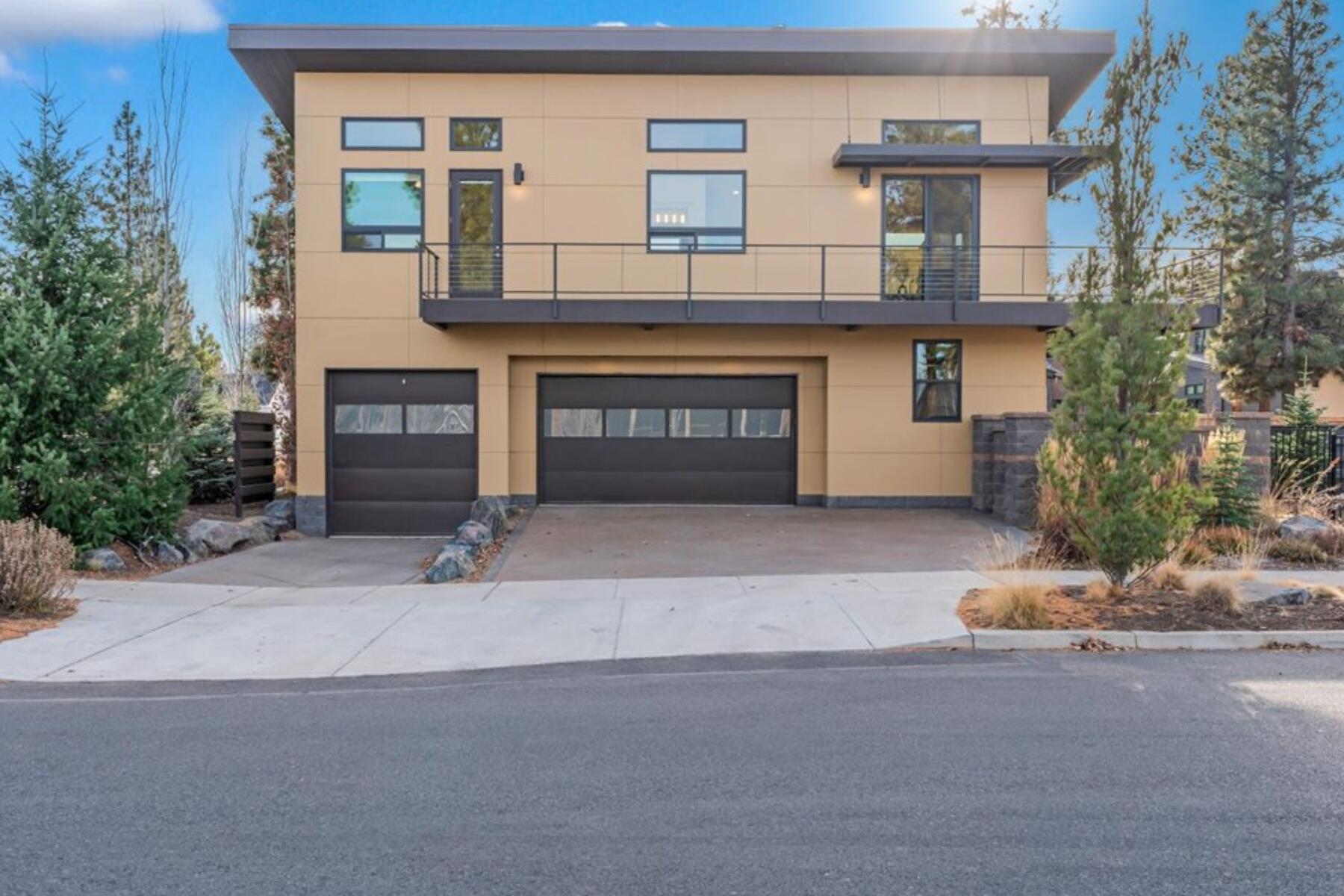 Three Pines Ridge - Residential