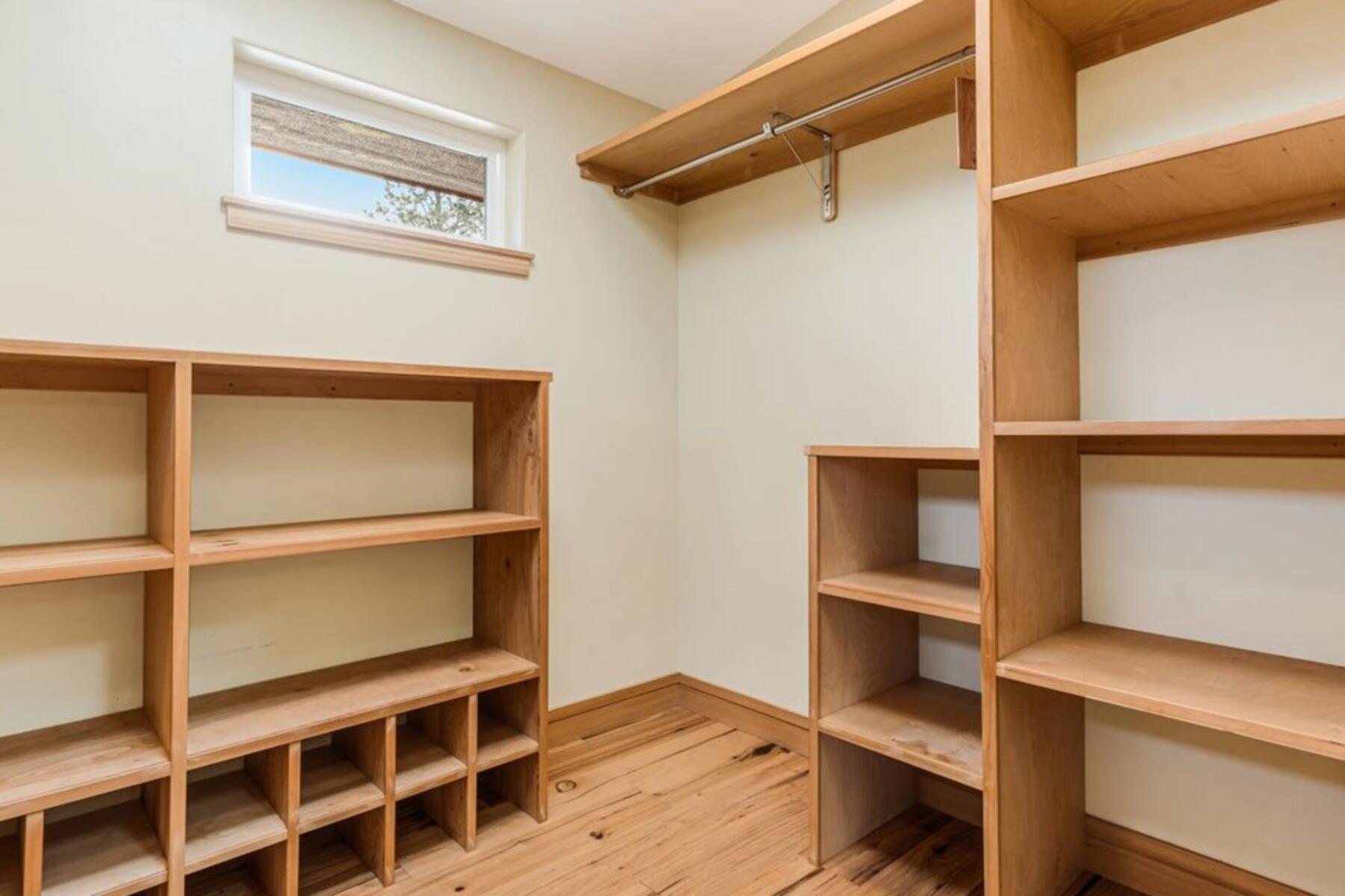 Three Pines Ridge - Residential