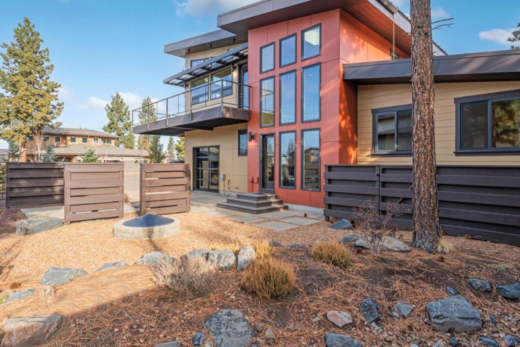 Three Pines Ridge - Residential