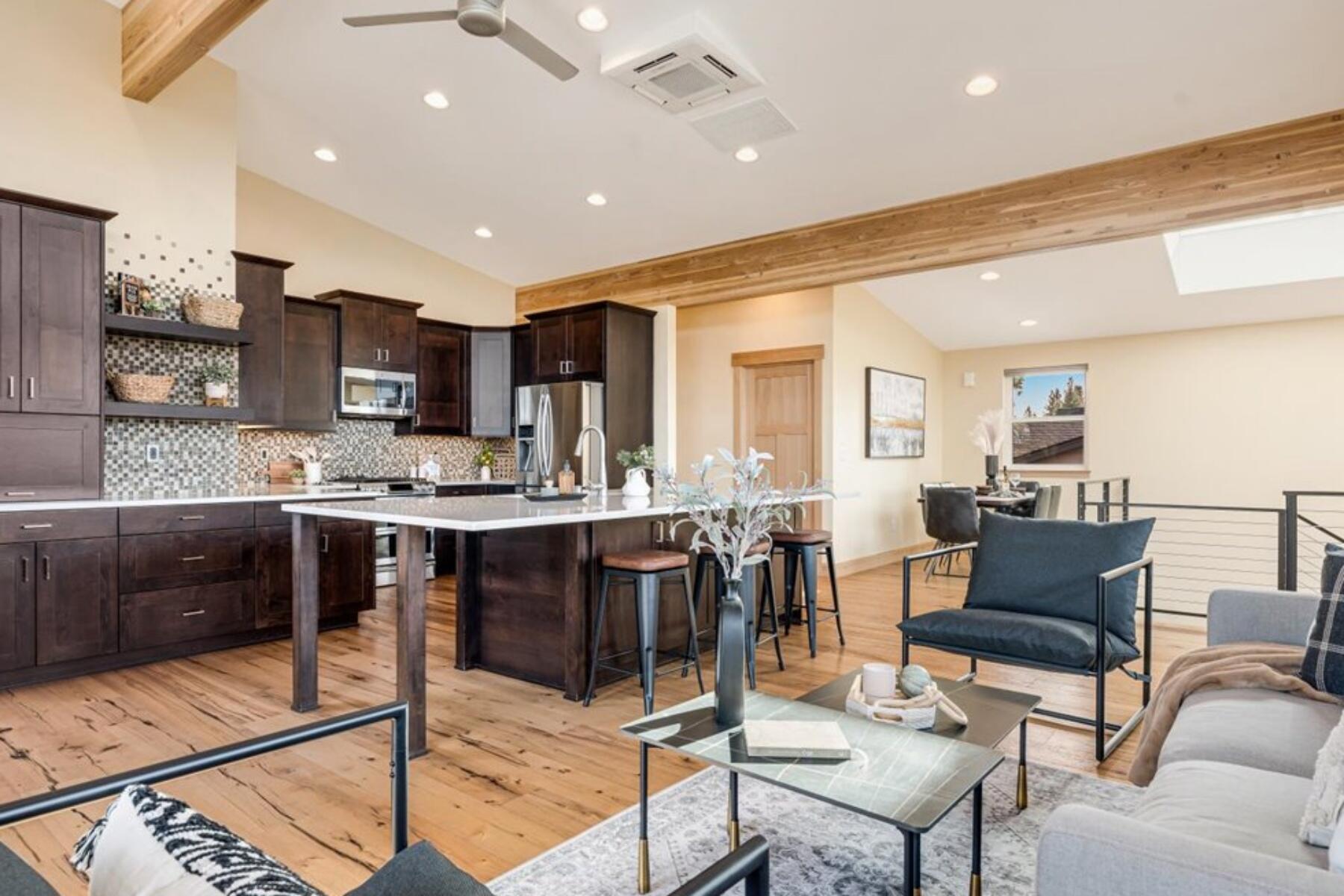 Three Pines Ridge - Residential