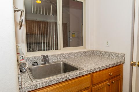 Tiny photo for 8104 Prairie Dog Drive, Bonanza, OR 97623 (MLS # 220211108)