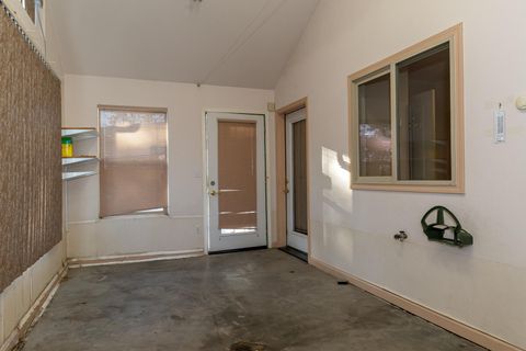 Tiny photo for 8104 Prairie Dog Drive, Bonanza, OR 97623 (MLS # 220211108)