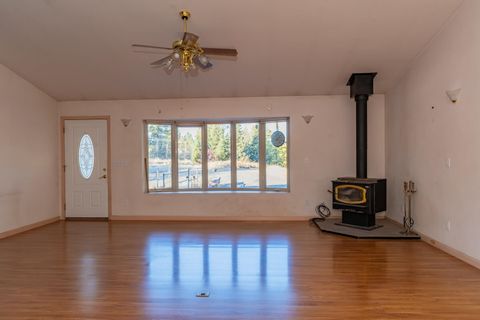 Tiny photo for 8104 Prairie Dog Drive, Bonanza, OR 97623 (MLS # 220211108)