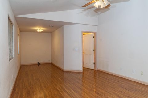 Tiny photo for 8104 Prairie Dog Drive, Bonanza, OR 97623 (MLS # 220211108)