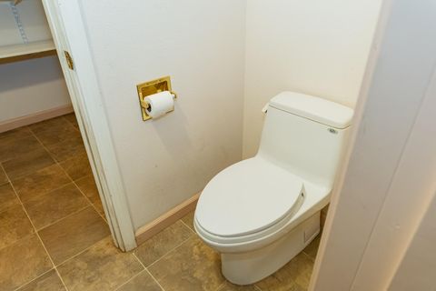 Tiny photo for 8104 Prairie Dog Drive, Bonanza, OR 97623 (MLS # 220211108)