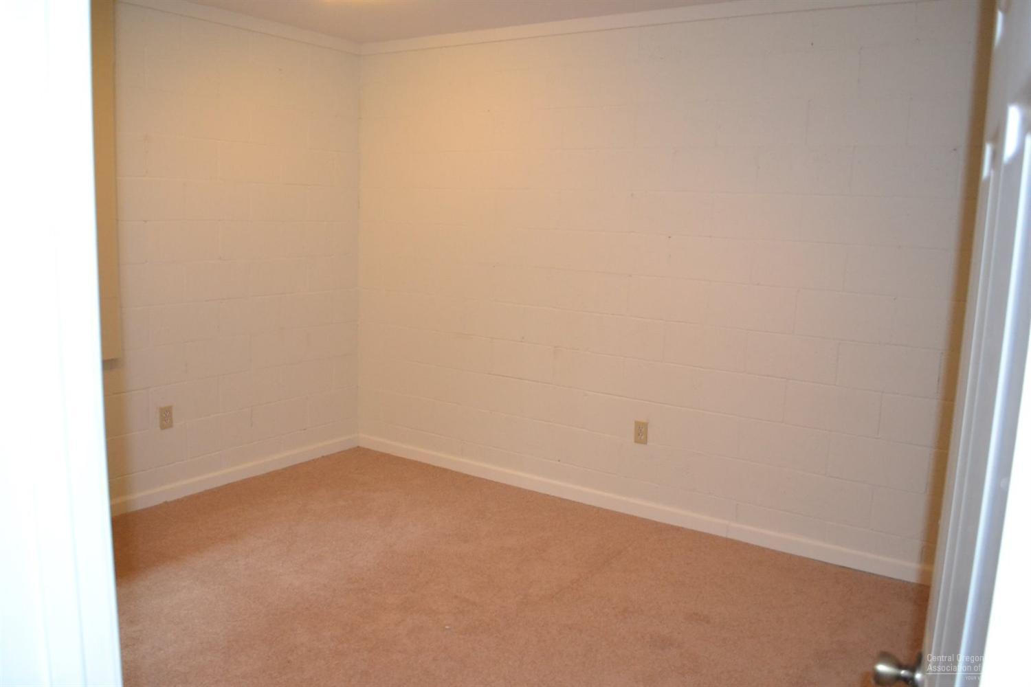 Golden Horseshoe - Residential