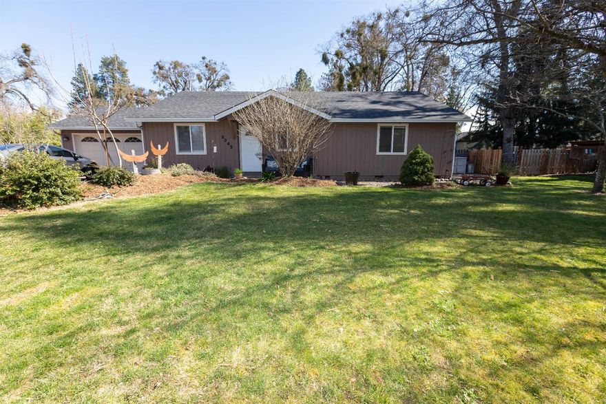 Just outside Jacksonville you will find this lovely 4 bedroom, 3 bath home tucked away on a .49 acre flag lot. Parklike setting with mature landscaping, dog pen/animal pen, raised garden beds and room to expand. Sit and enjoy the yard on the large patio or take a swim in the scrumptious swimming pool. Home has open concept with dining, family room, kitchen and living room. Hardwood floors in kitchen, living room and dining room. Truly a gem that is sure to meet your expectations. Check out the virtual tour attached or at http://YouTube.be/djhiFvg38qQ