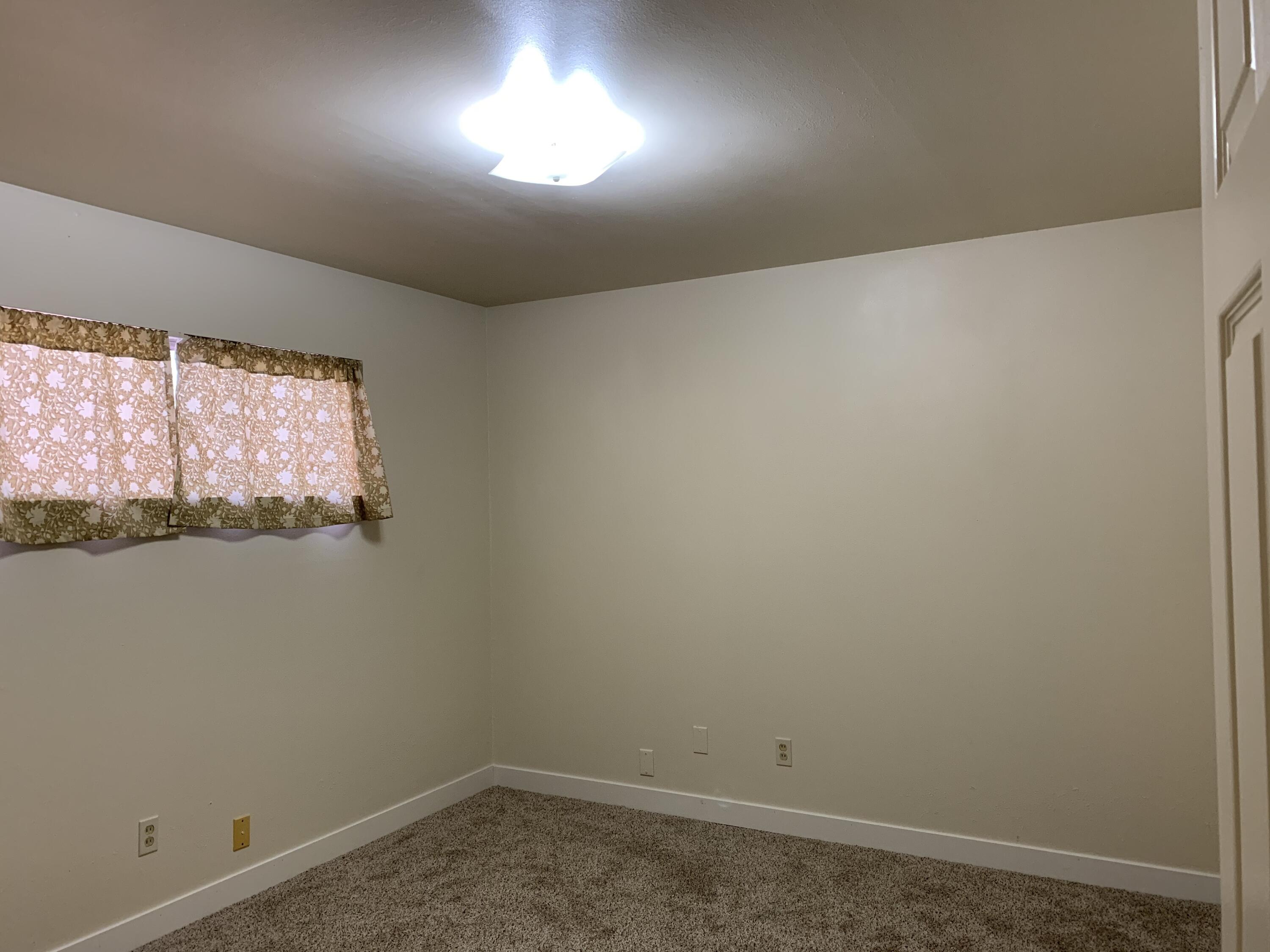 Klamath Falls -Mills Addition - Residential Income