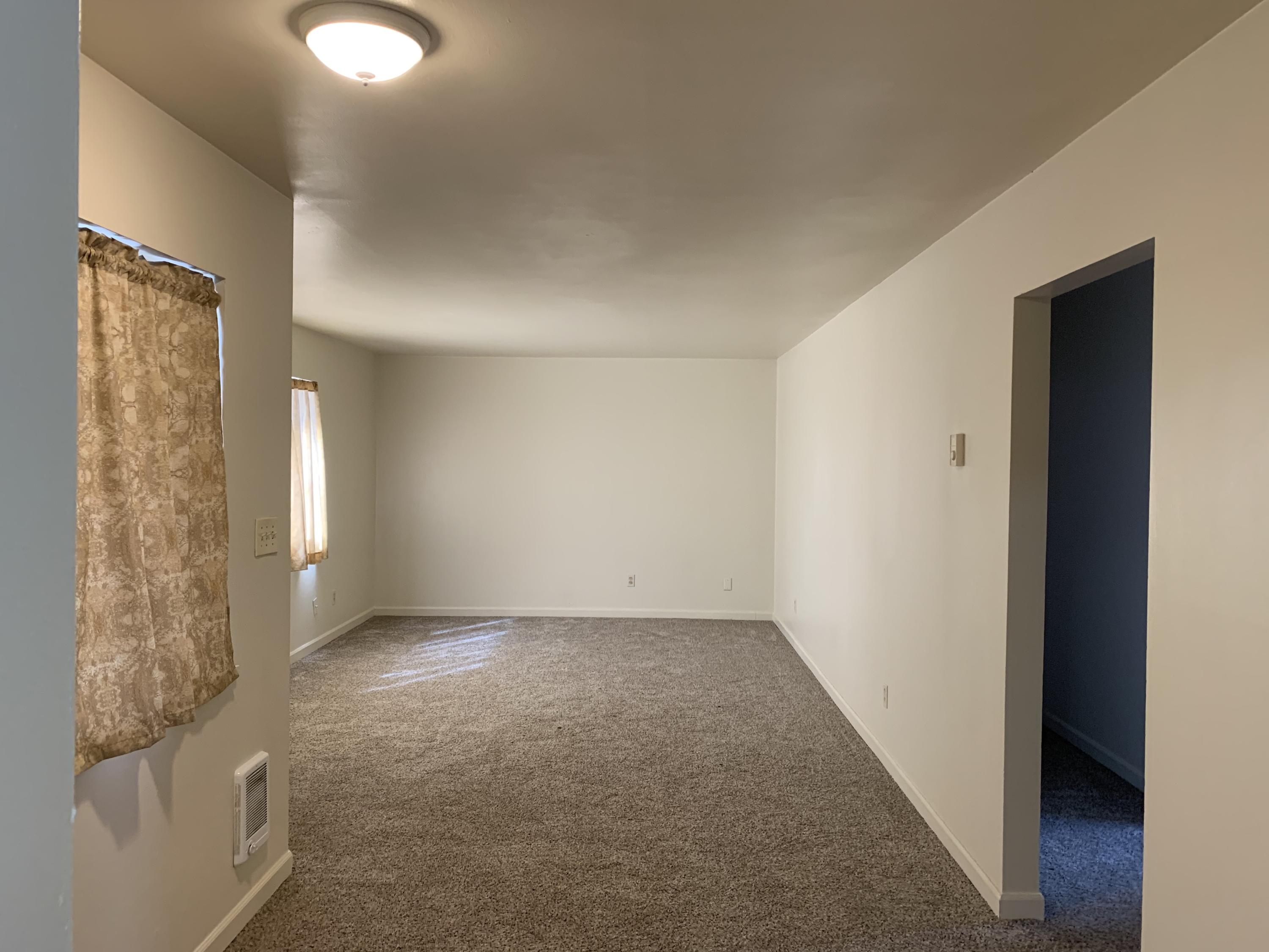 Klamath Falls -Mills Addition - Residential Income