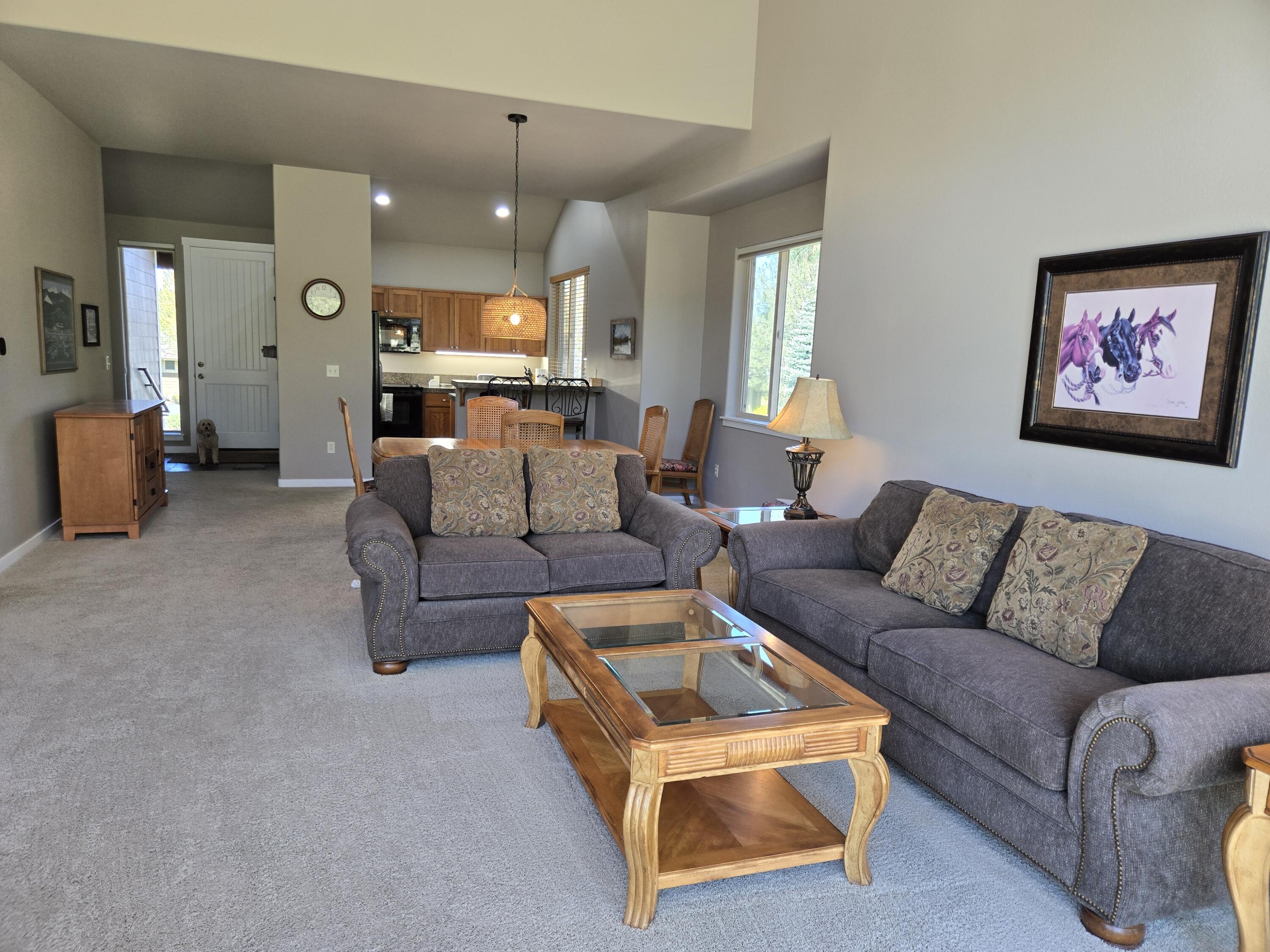 Eagle Crest - Residential