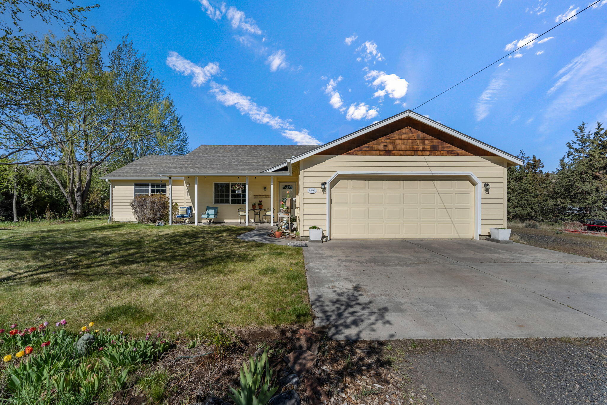 8395 NE 1st Street