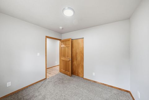 Tiny photo for 15905 Pine Lane, La Pine, OR 97739 (MLS # 220219919)