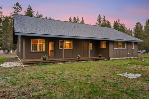 Tiny photo for 15905 Pine Lane, La Pine, OR 97739 (MLS # 220219919)