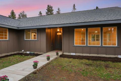 Tiny photo for 15905 Pine Lane, La Pine, OR 97739 (MLS # 220219919)