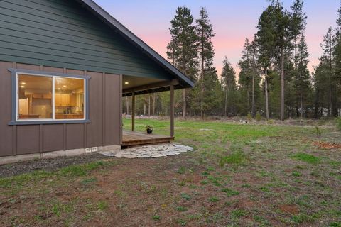Tiny photo for 15905 Pine Lane, La Pine, OR 97739 (MLS # 220219919)