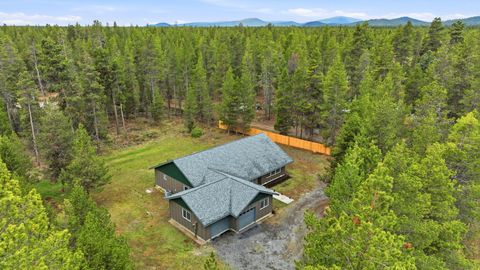 Tiny photo for 15905 Pine Lane, La Pine, OR 97739 (MLS # 220219919)