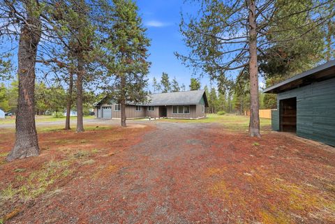 Tiny photo for 15905 Pine Lane, La Pine, OR 97739 (MLS # 220219919)