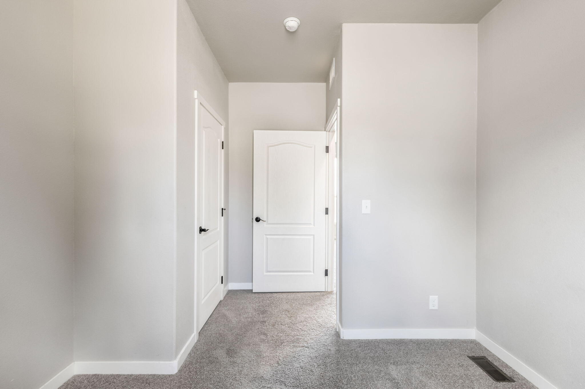 Round Butte - Residential