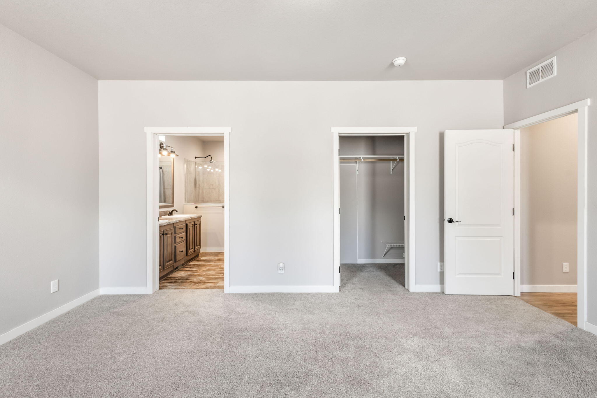 Round Butte - Residential