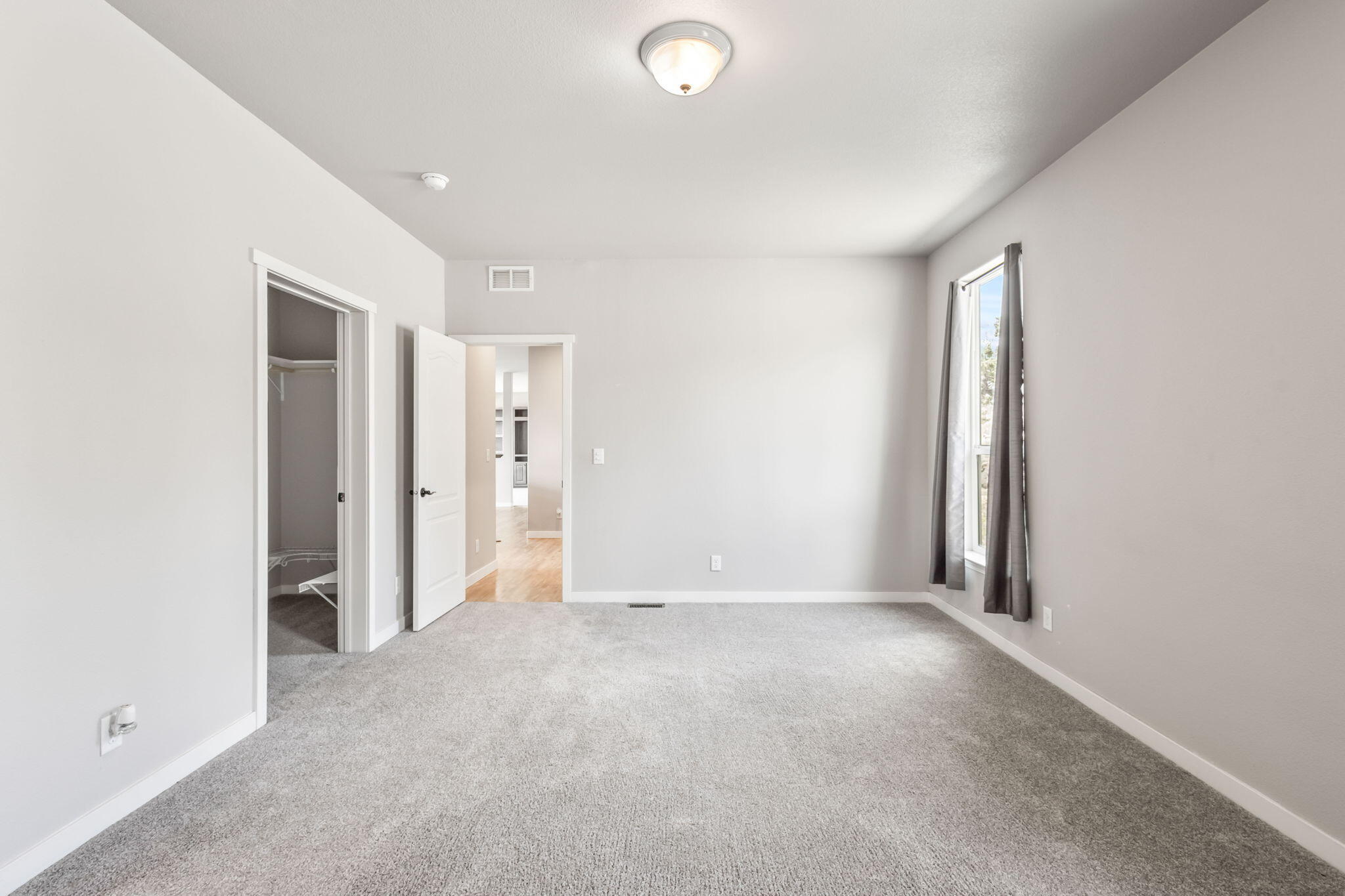 Round Butte - Residential