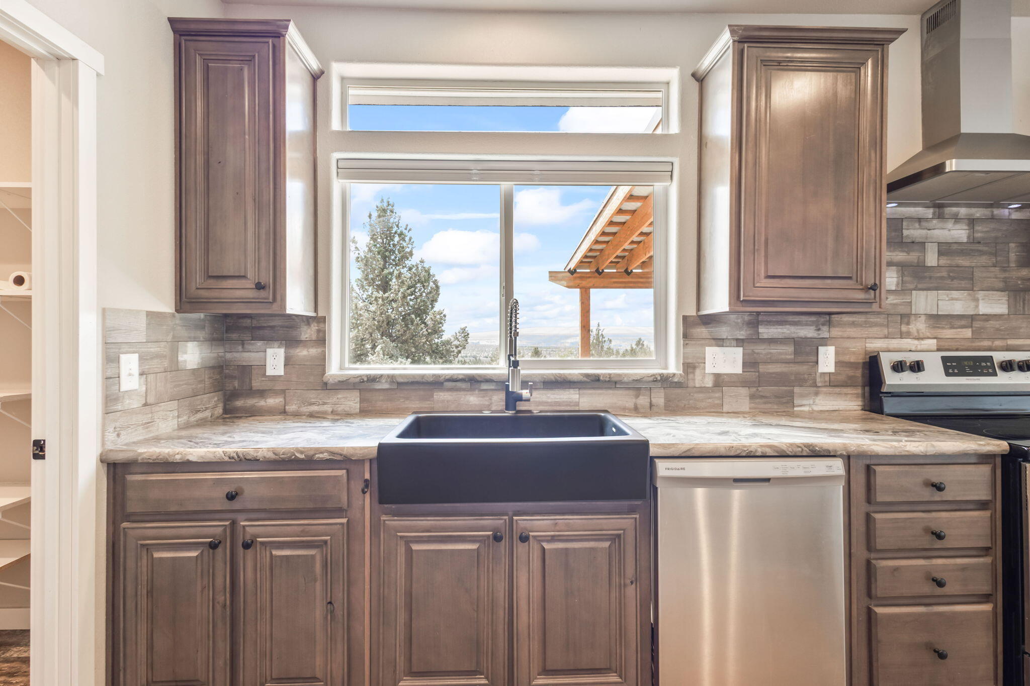 Round Butte - Residential