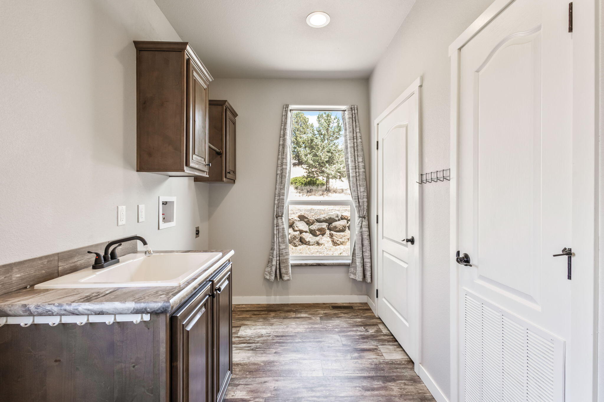 Round Butte - Residential