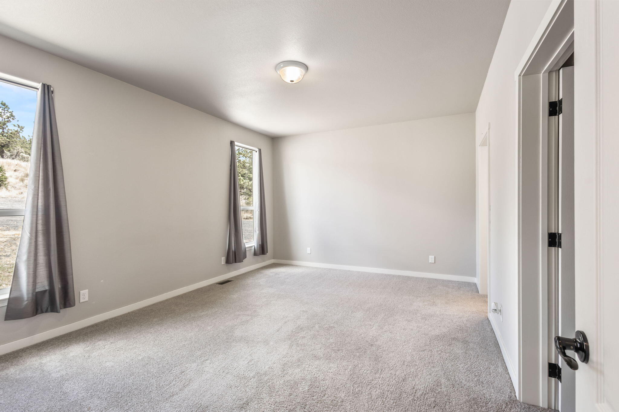 Round Butte - Residential