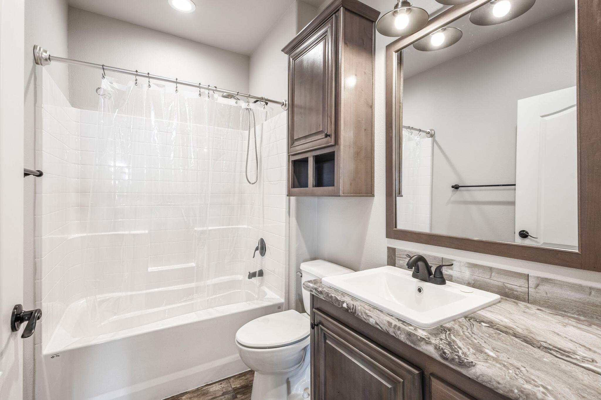 Round Butte - Residential