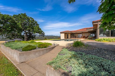 Tiny photo for 6048 Tolo Road, Central Point, OR 97502 (MLS # 220211709)